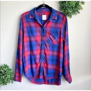 American Eagle vintage boyfriend SOFT red and blue plaid button down shirt